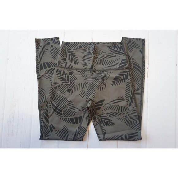 aerie Pants - Aerie Chill Play Move High Waisted Palm Leaf Print Leggings - Size M